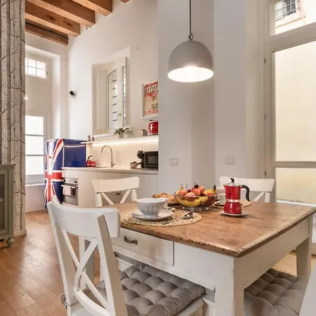 Apartamento Book Lovers@arenatheatre